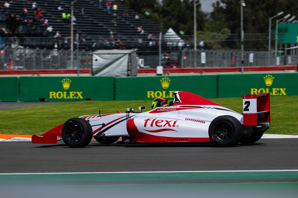 Mariano Martínez el más rápido de FIA F4 NACAM Championship, en práctica dentro del Gran Premio de México