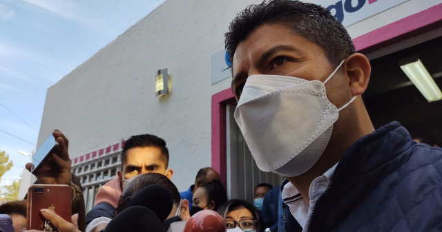 Video desde Puebla: Eduardo Rivera descarta acciones legales contra Claudia Rivera