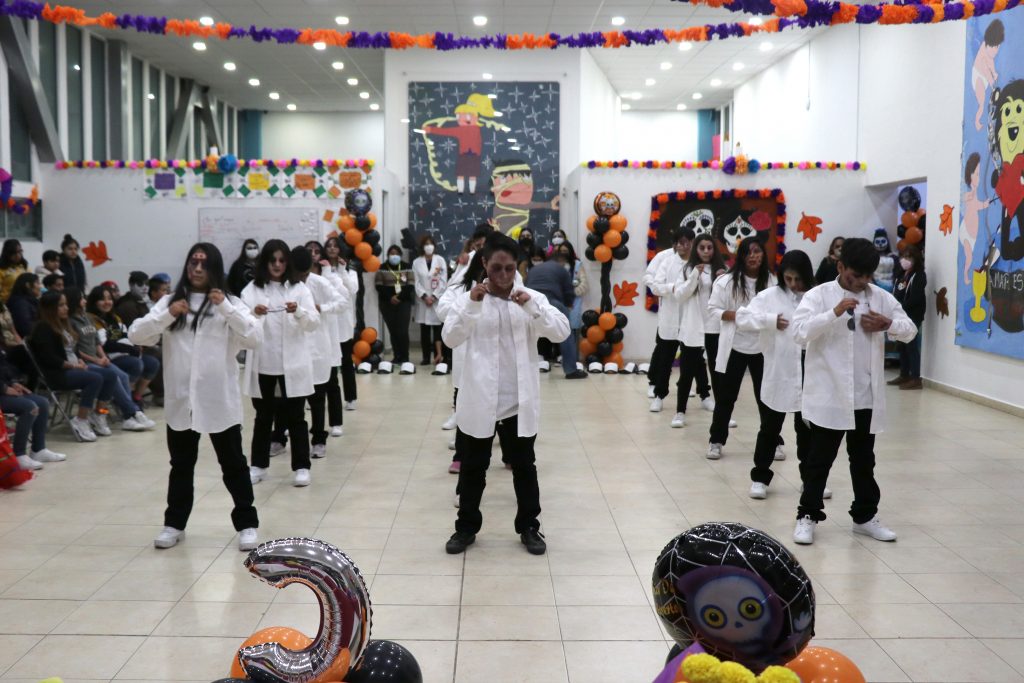 Realiza SEDIF festejos alusivos al “Día de Muertos” en casas de asistencia