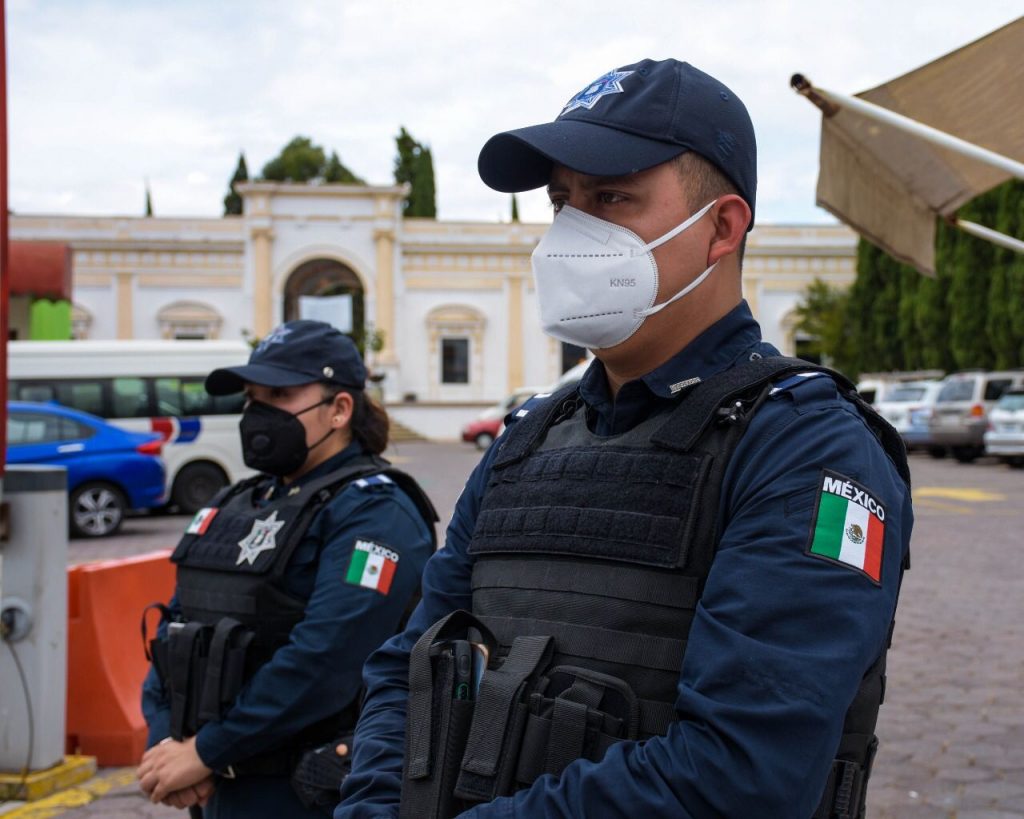 Más de 360 mil personas visitaron los panteones de Puebla durante la temporada de día de muertos 2021