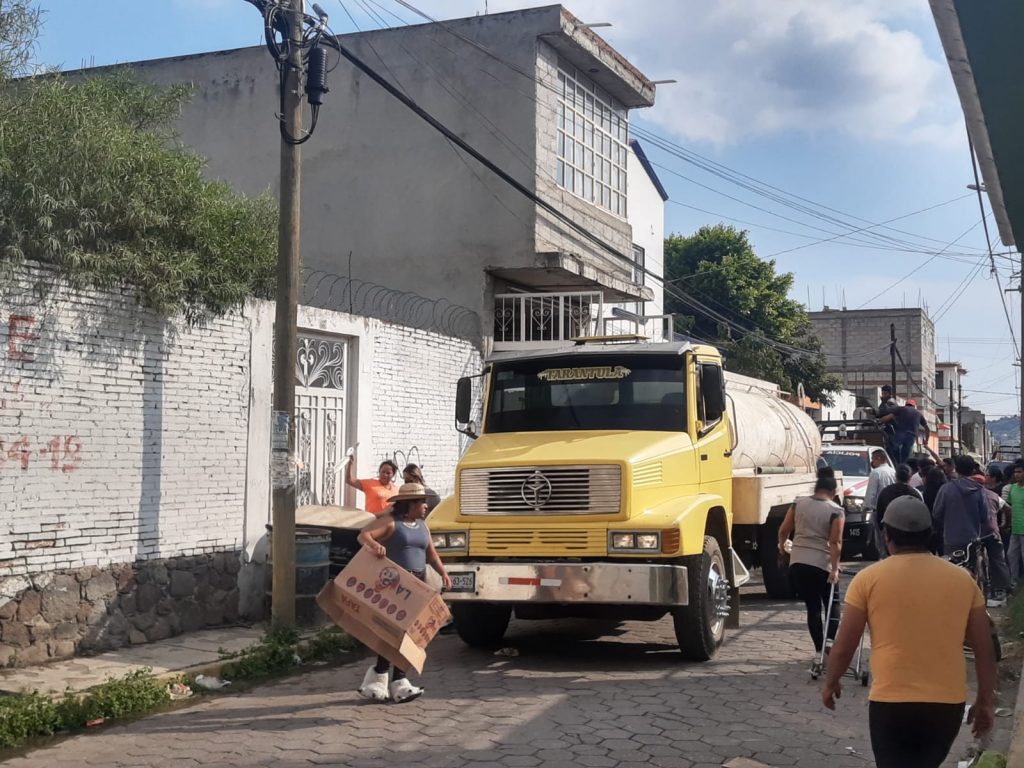 ¡Seguimos tiznados! Arde taller de jugueteria en Amozoc