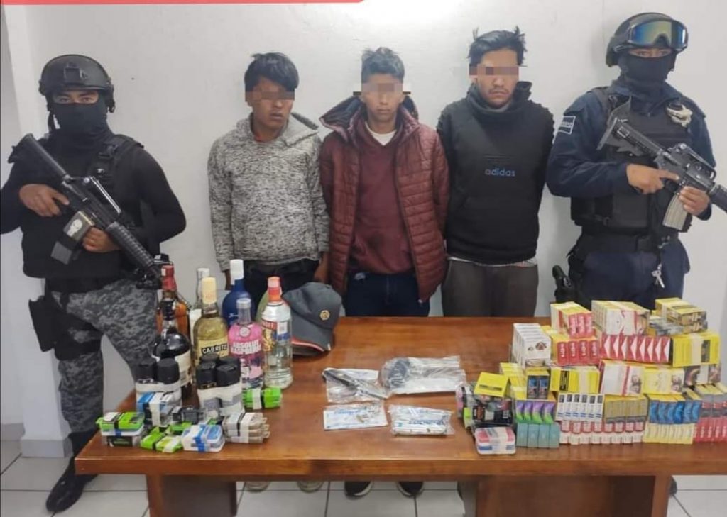 Capturan a tercia de asaltantes de tiendas de conveniencia en Chignahuapan