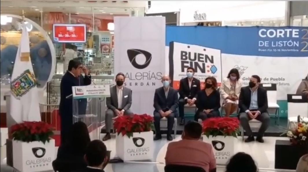 Videos desde Puebla: Gobernador Barbosa da banderazo de salida al “Buen Fin”