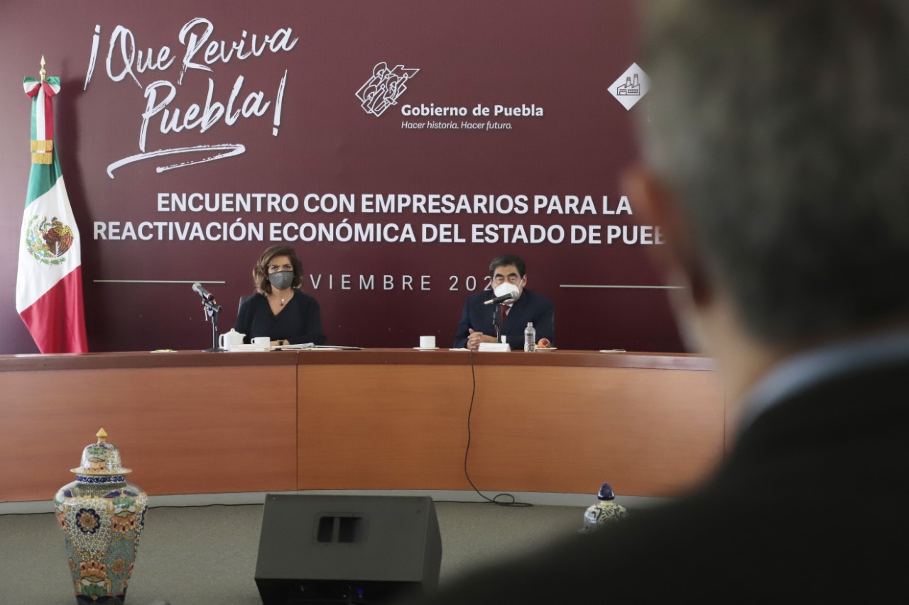 Gobierno de Puebla garantiza certidumbre a los empresarios, reiteró Miguel Barbosa