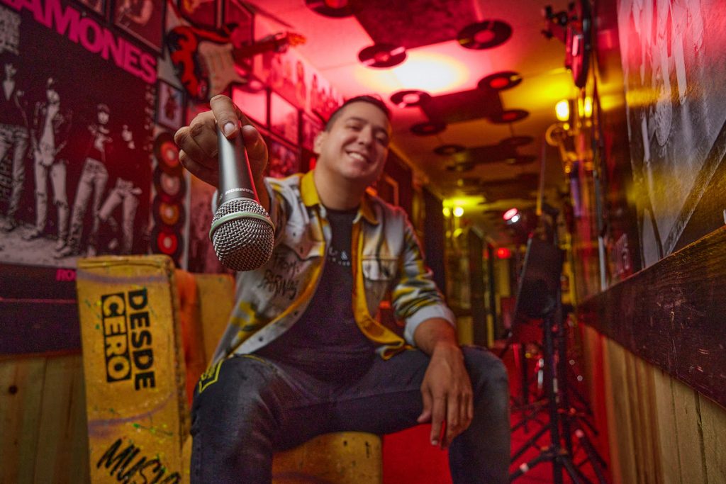 Juancito Venezuela protagoniza “Desde Cero”, el primer web-show nominado a un Premio Emmy