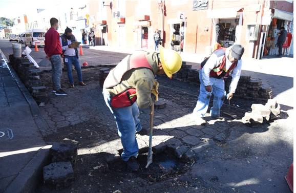 Trabaja gobierno de Jorge Corichi en la imagen urbana de Tlaxcala capital