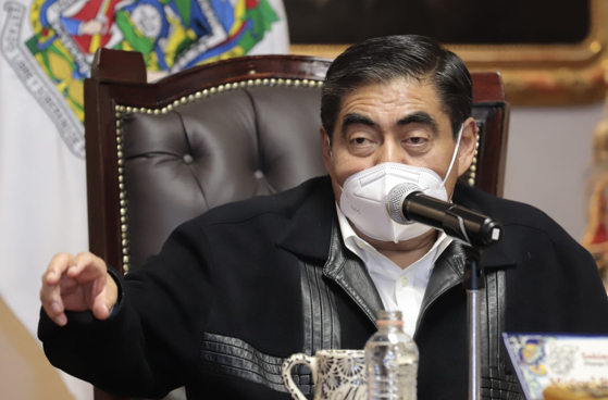 Video desde Puebla: Gobernador Barbosa confirmó que acatará resolución de la CNDH sobre Coyomeapan