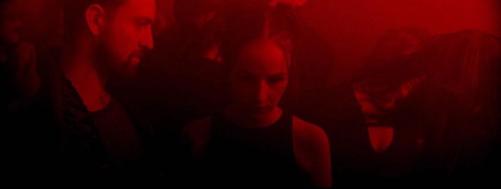 Ela Minus lanzó un video para “N19 5NF”, su sencillo debut de su primer álbum discográfico