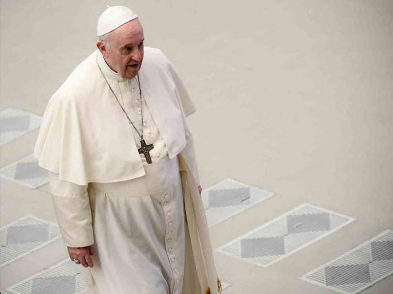 Por pandemia, el Papa adelanta por segundo año la misa del Gallo