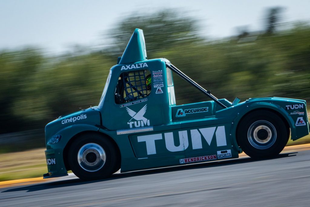 Enrique Baca de Tum cerró el año con dos victorias consecutivas