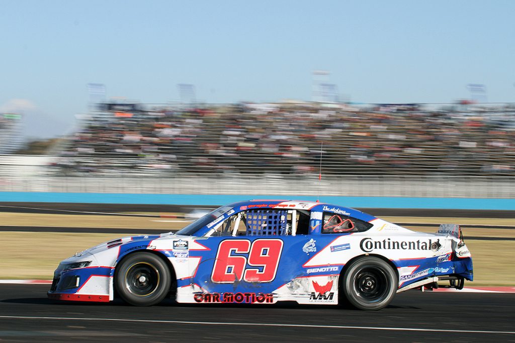 Cierra Car Motion con par de Top Ten en Puebla