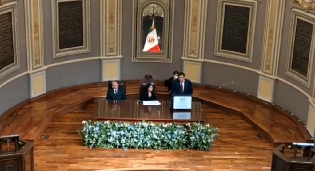 Video desde Puebla: Gobernador Barbosa entrega su 3er informe al Congreso local