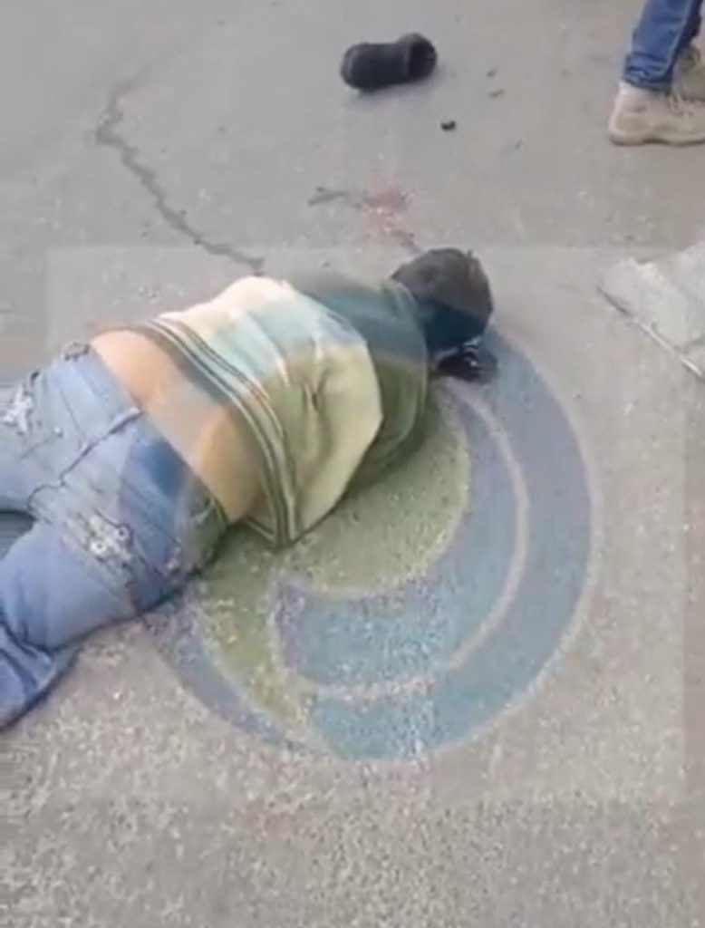 Video desde Puebla: Choque entre dos motociclistas deja a uno de ellos sin vida en Tehuacán