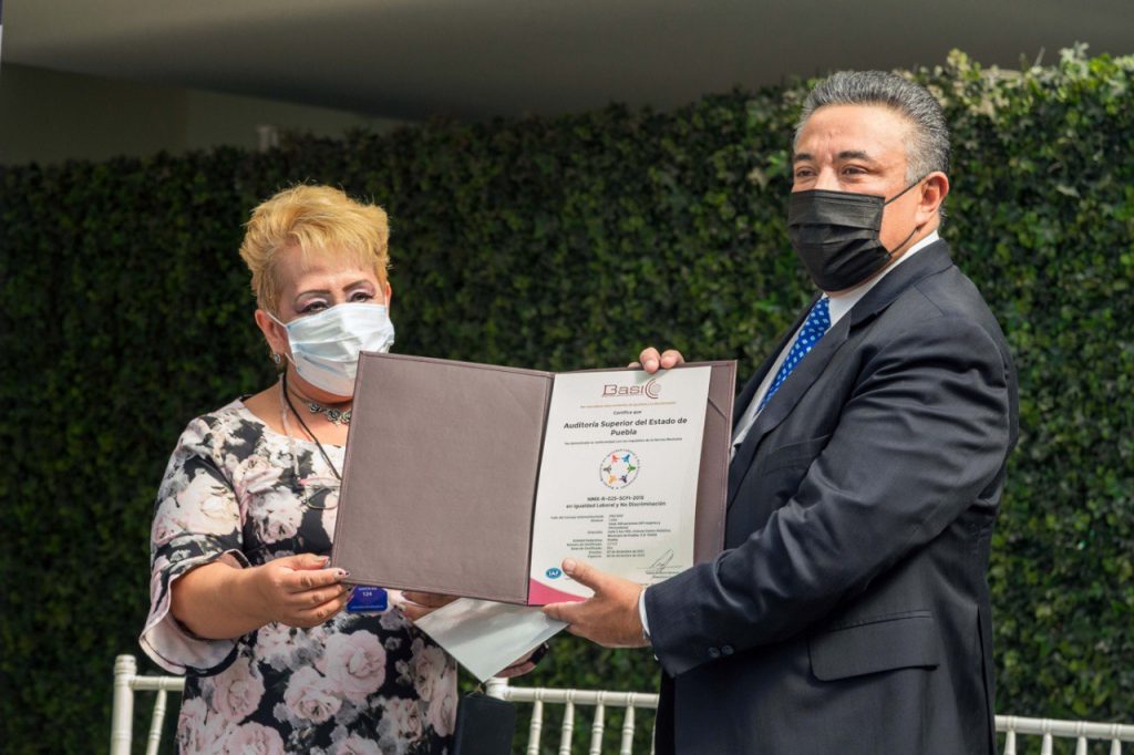 Certificación Norma Mexicana NMX-R-025-SCFI-2015 tipo oro