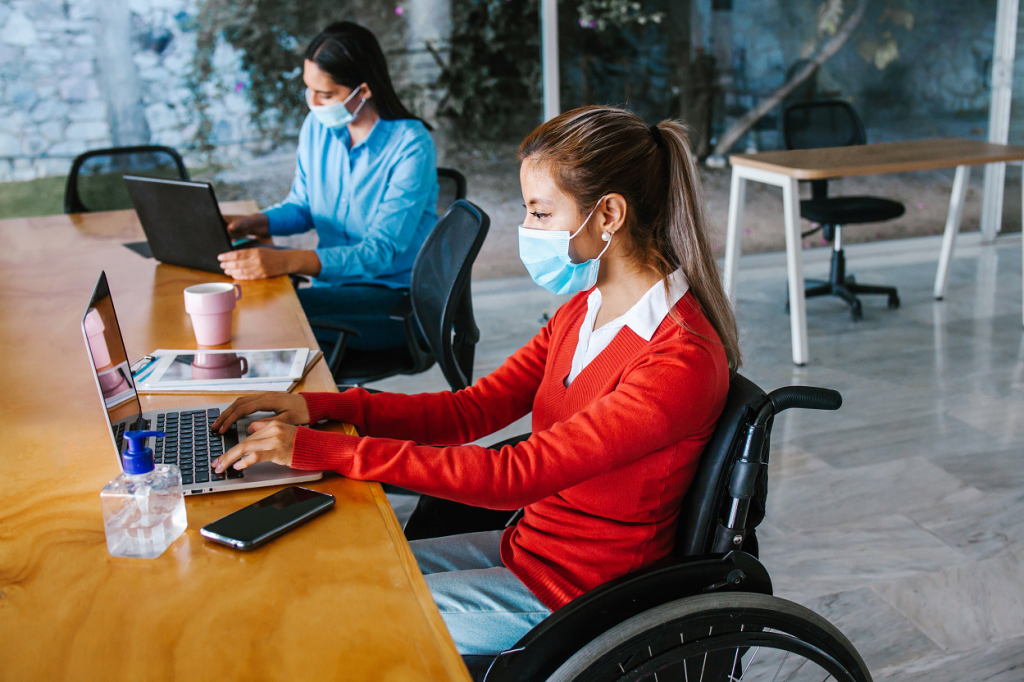 En México sólo 4 de cada 10 personas con discapacidad tienen participación económica, las empresas son pieza clave para fomentar una cultura de inclusión en México