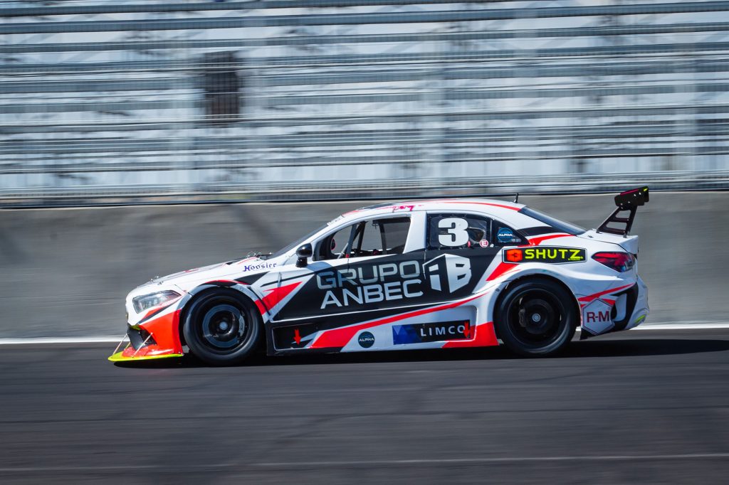 Rogelio “Keko” Pérez, cerró el 2021 con doble podio en la GTM Pro 2