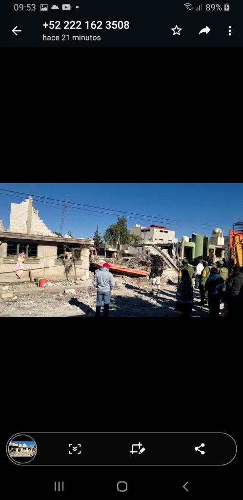 Video desde Puebla: Como zona de guerra, Santiago Tenango por la explosión que mató a 6 personas