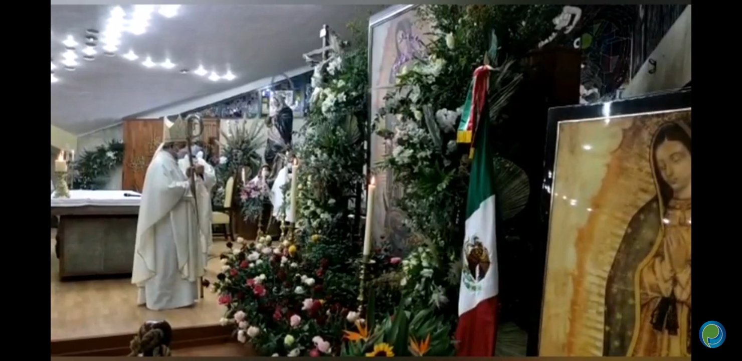 Video desde Puebla: Arzobispo Víctor Sánchez y feligreses cantan mañanitas a la virgen de Guadalupe