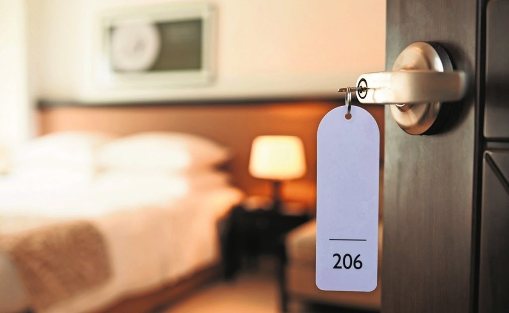 ONU logra que algunos hoteles en México den refugio a mujeres violentadas