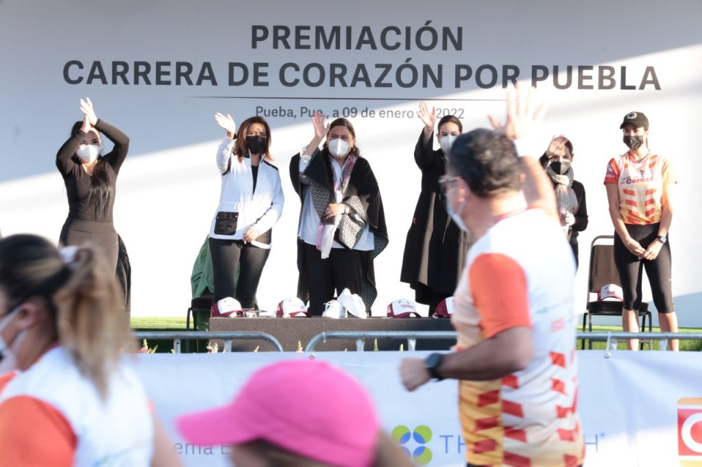 Exitosa carrera del SEDIF “De Corazón por Puebla”