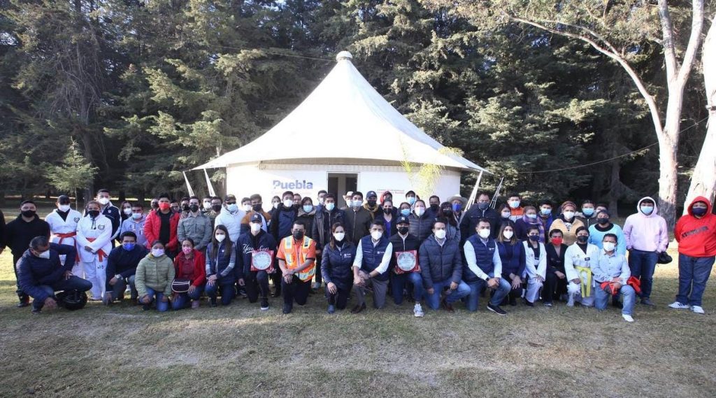 Video desde Puebla: Eduardo Rivera reforzó el programa “Jóvenes con Rumbo”