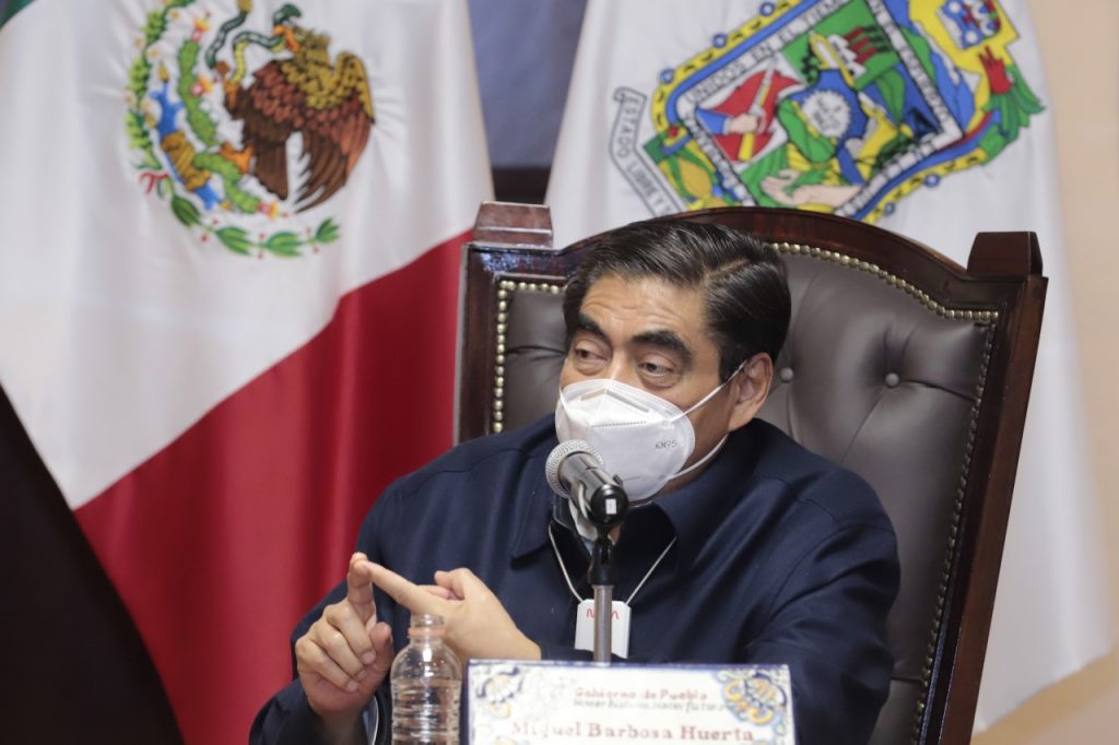 Mantener gobernabilidad y establecer planes de desarrollo, pide Miguel Barbosa a presidentes municipales