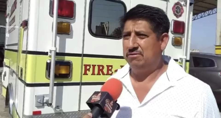 Presidente de Ahuazotepec quita ambulancia que donó a una Asociación durante su campaña