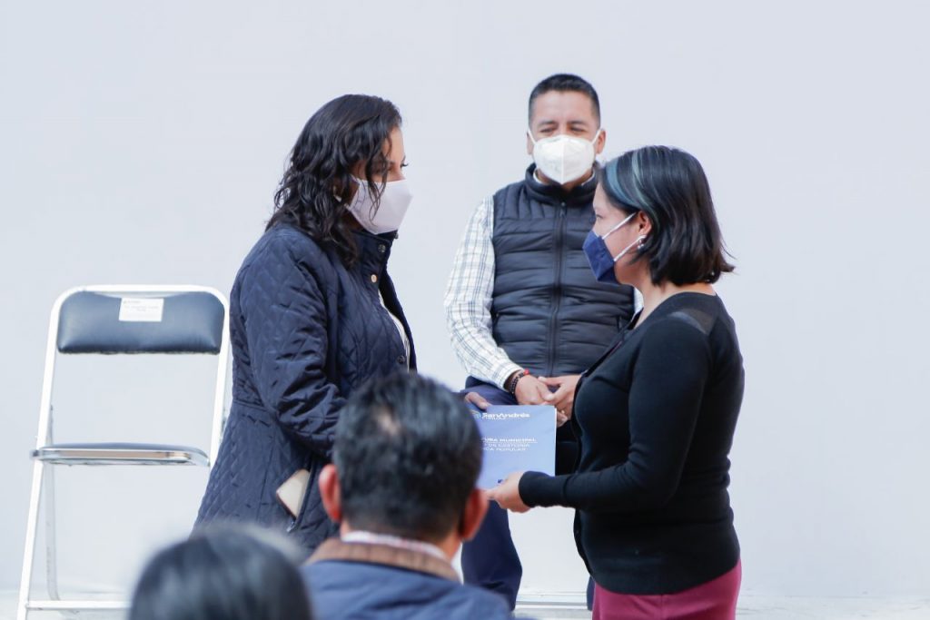 Ayuntamiento de San Andrés Cholula entregó 40 resoluciones en rectificación de actas del Registro Civil