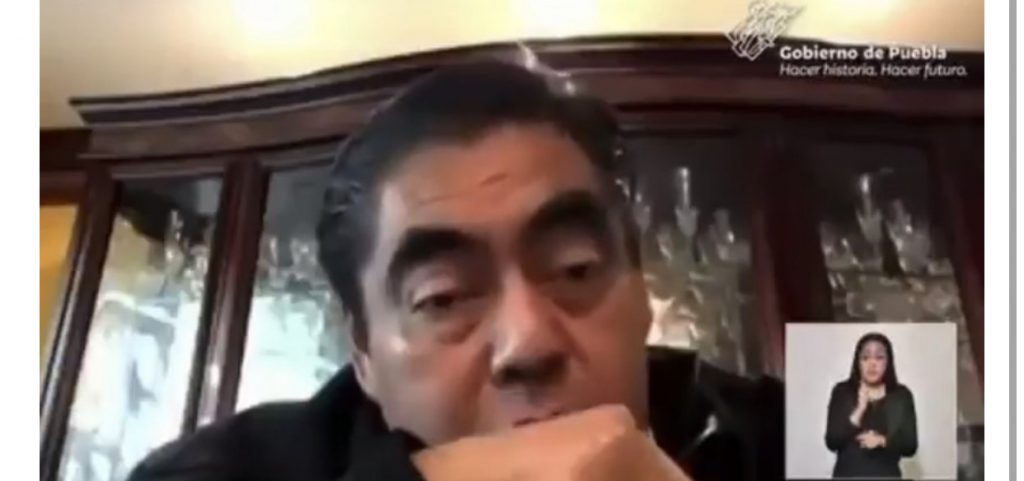 Video desde Puebla: Los responsables de la explosión en Xochimehuacan recibirán la pena máxima de los delitos que les imputen, señaló Miguel Barbosa