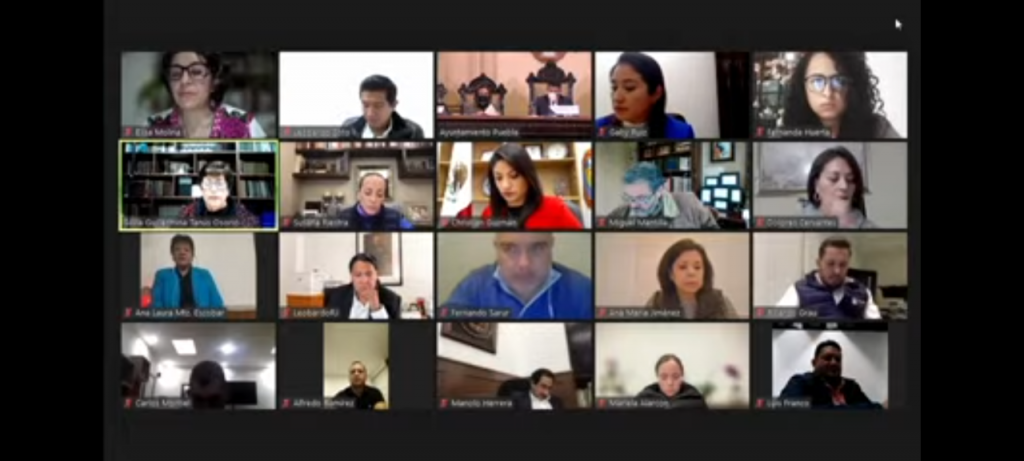 Video desde Puebla: Funcionarios del pasado ayuntamiento de la capital no solventaron casi el 90% de las observaciones del proceso de Entrega Recepción, denunció el actual Cabildo