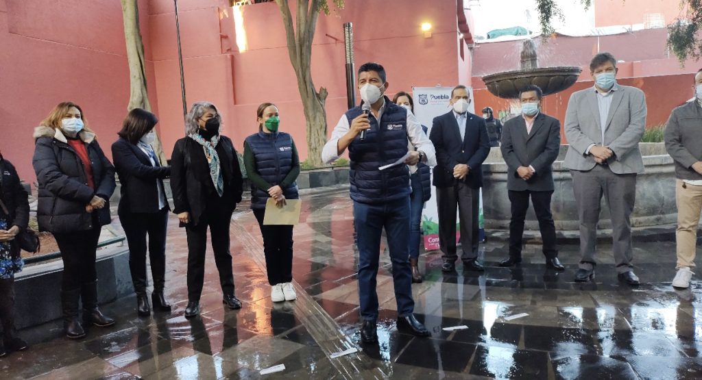 Video desde Puebla: Insistiré con el congreso del estado para que se empaten elecciones de juntas auxiliares, reiteró Eduardo Rivera