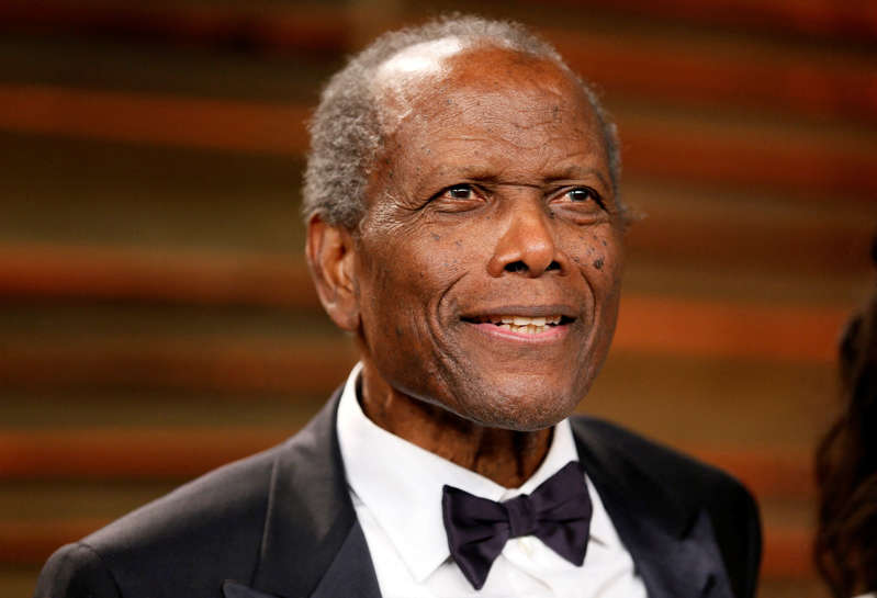 Sidney Poitier, primer actor negro en ganar Oscar a mejor actor, muere a los 94 años