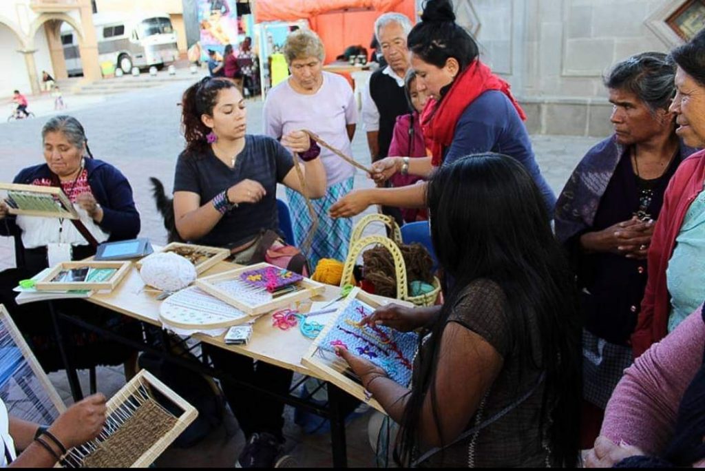 Preparan taller Netzahualcoyotl e instituciones  de cultura  el Encuentro Nacional del Sarape