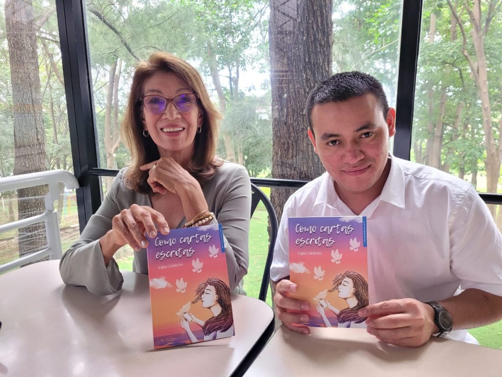 Entrevista a la escritora, poeta y pintora costarricense Ligia Calderón