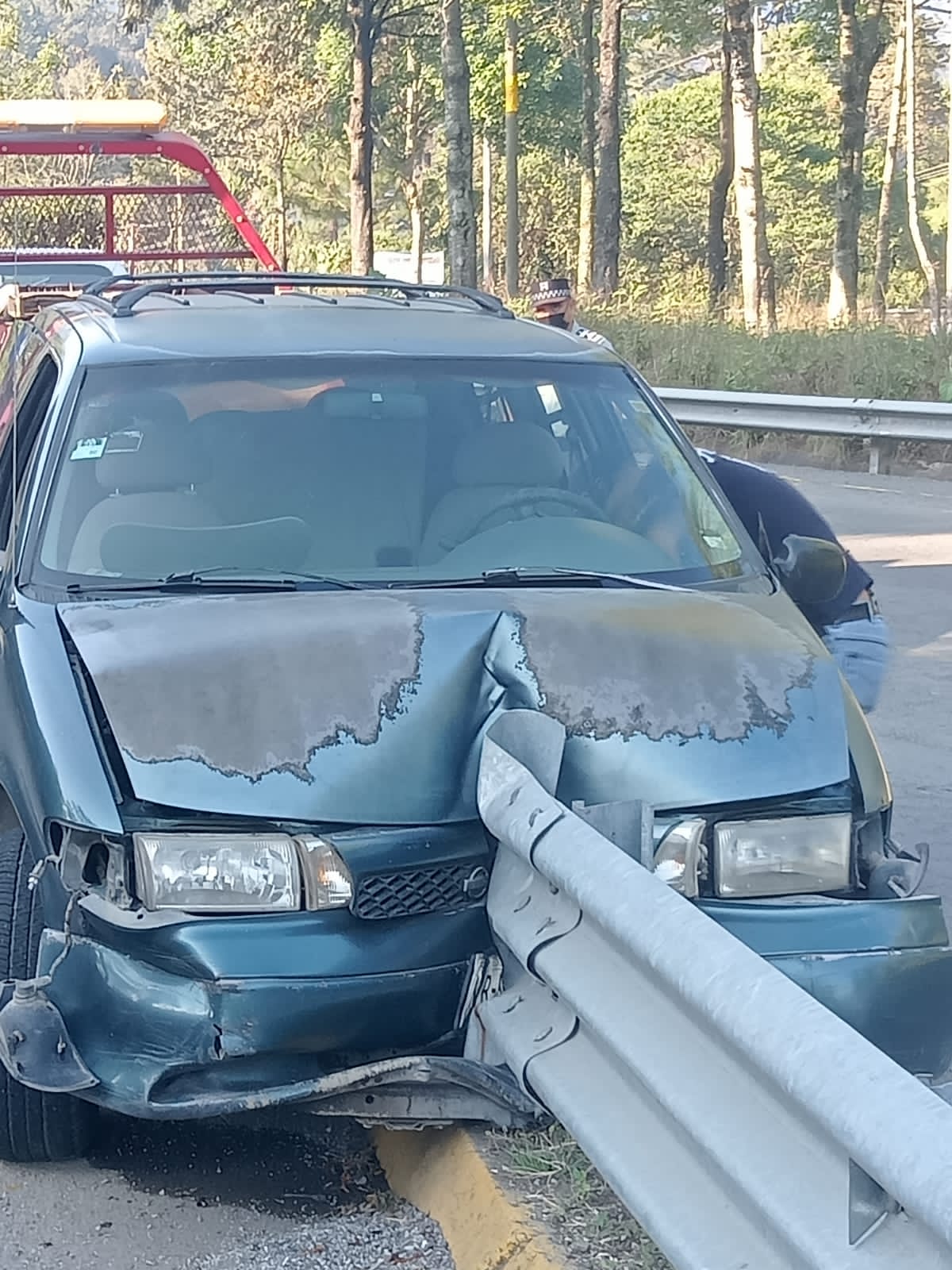 Accidente en la México Tuxpan deja dos heridos