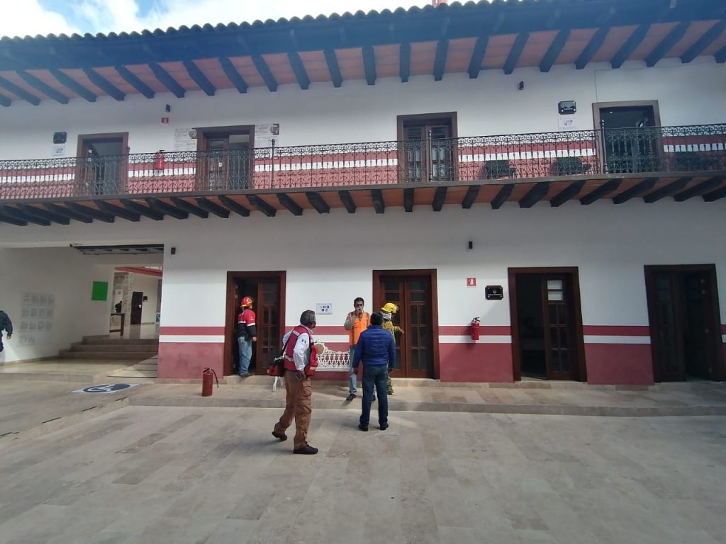 Falsas esperanzas…reportaron humo en la presidencia municipal de Huauchinango