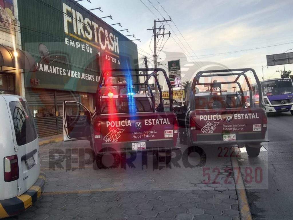 Con armas largas asaltan First Cash de Casa Blanca en Amozoc