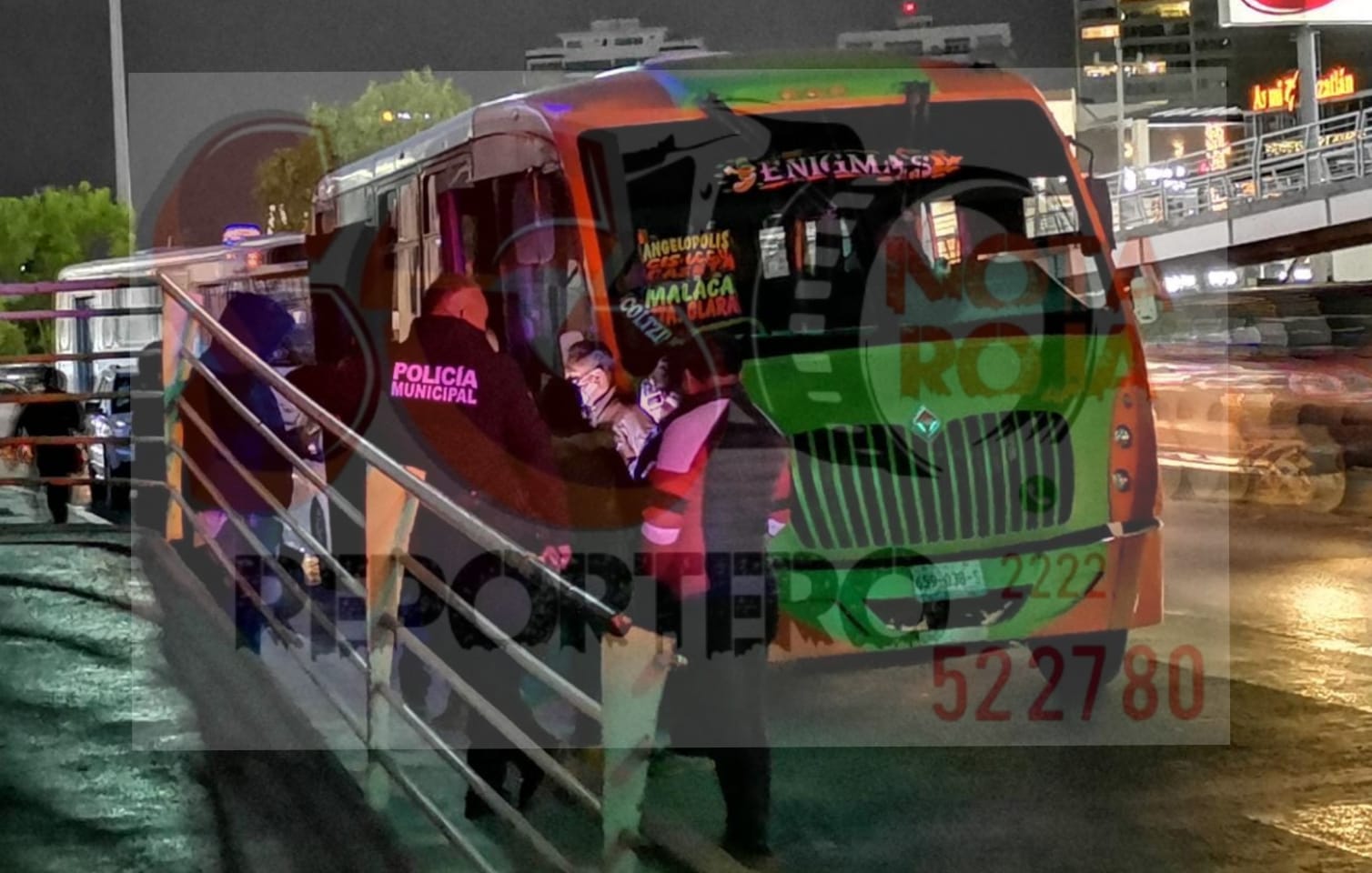 Durante asalto en transporte público asesinan a una mujer sobre la Vía Atlixcáyotl