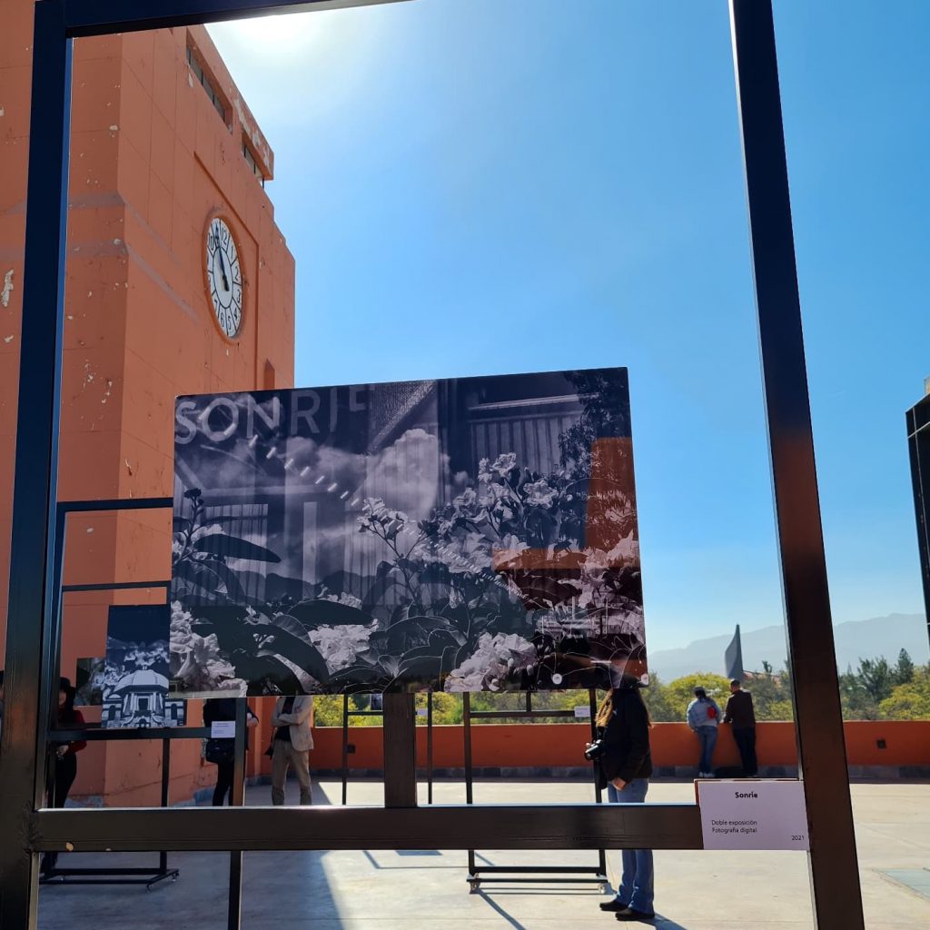 Una exposición con causa. Ciudad Cielo
