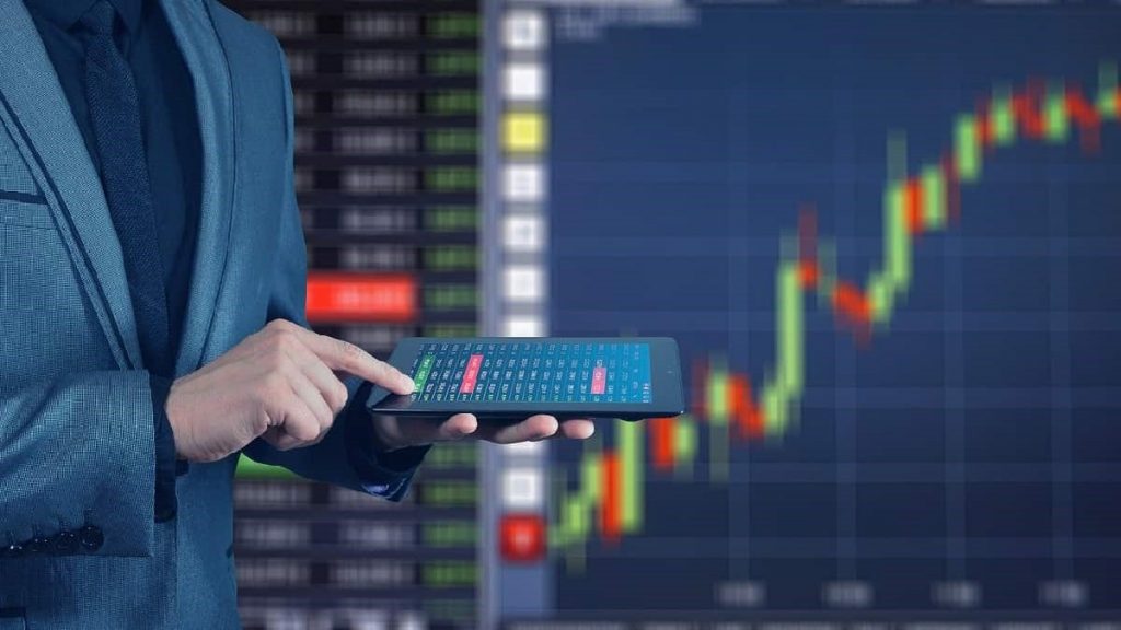 América Latina crecerá un 2,1% en 2022, un año que se prevé más complejo que el anterior