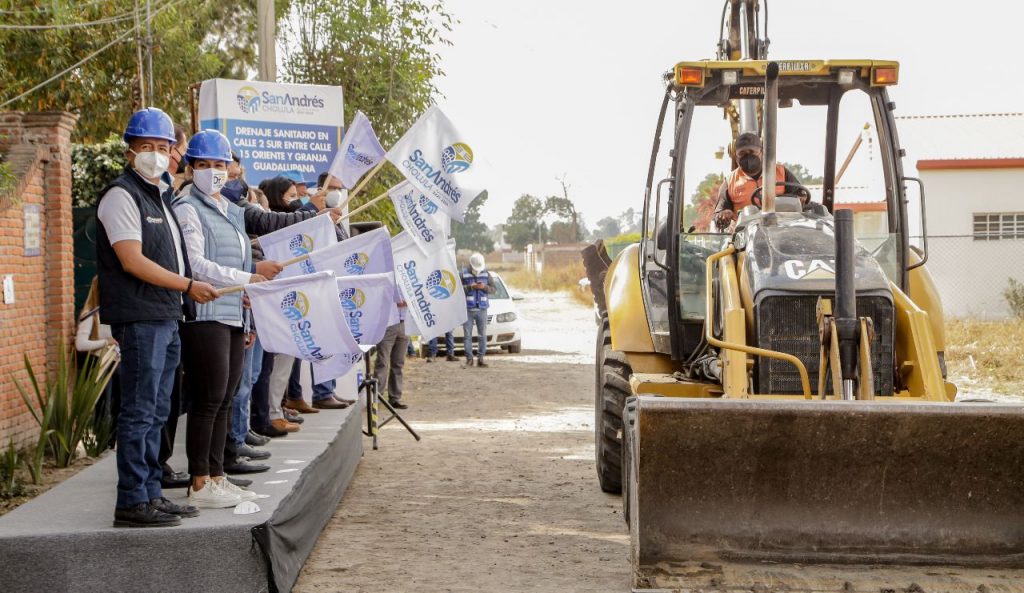 Encabeza Mundo Tlatehui arranque de obras  en San Andrés Cholula