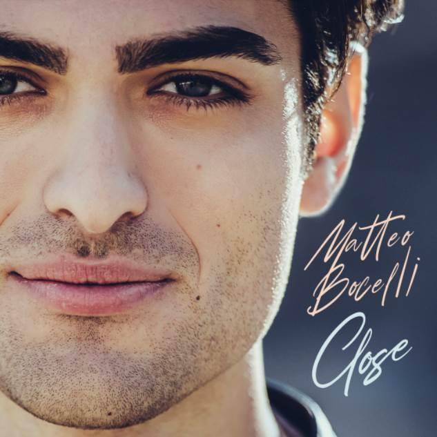 “Close” es el nuevo sencillo de Matteo Bocelli