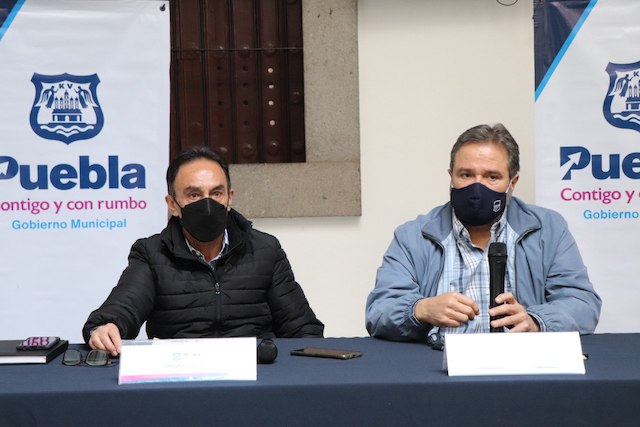 Plebiscitos en juntas auxiliares de Puebla se desarrollan con gran participación en la mayoría de las casillas