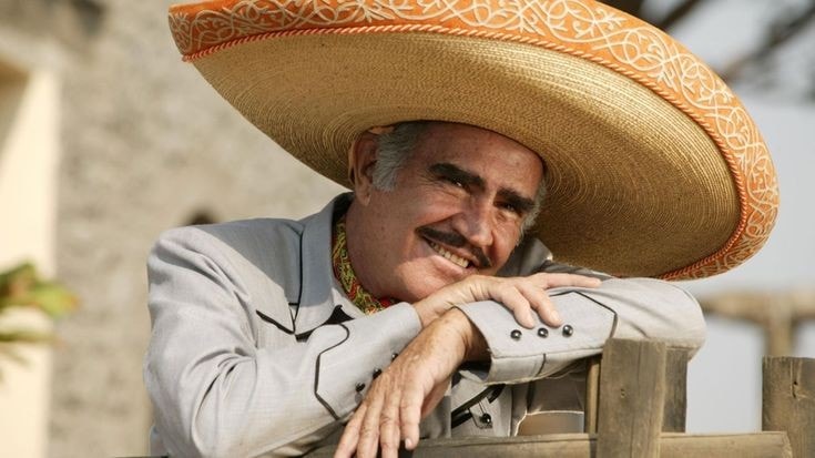 Televisa y Editorial Planeta anuncian bioserie de Vicente Fernández