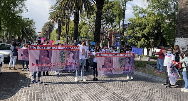 Video desde Puebla: Familiares de Liliana Lozada marchan para exigir su localización