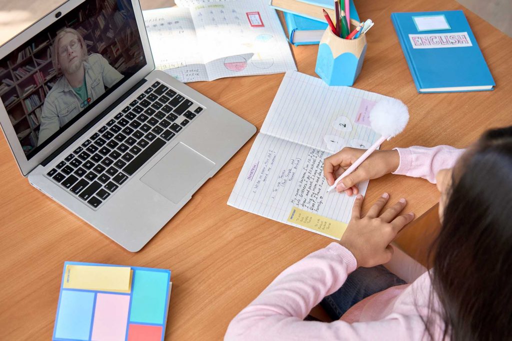 Analizan nuevas tendencias en educación superior por la pandemia