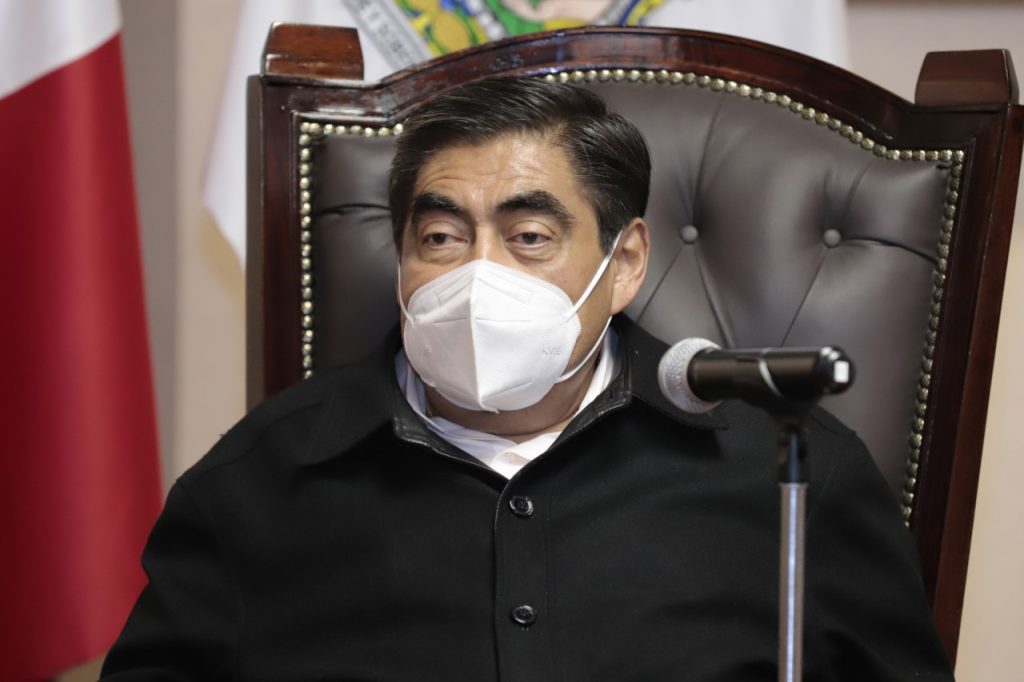 No hacer justicia por mano propia, demandó el gobernador Miguel Barbosa a los poblanos