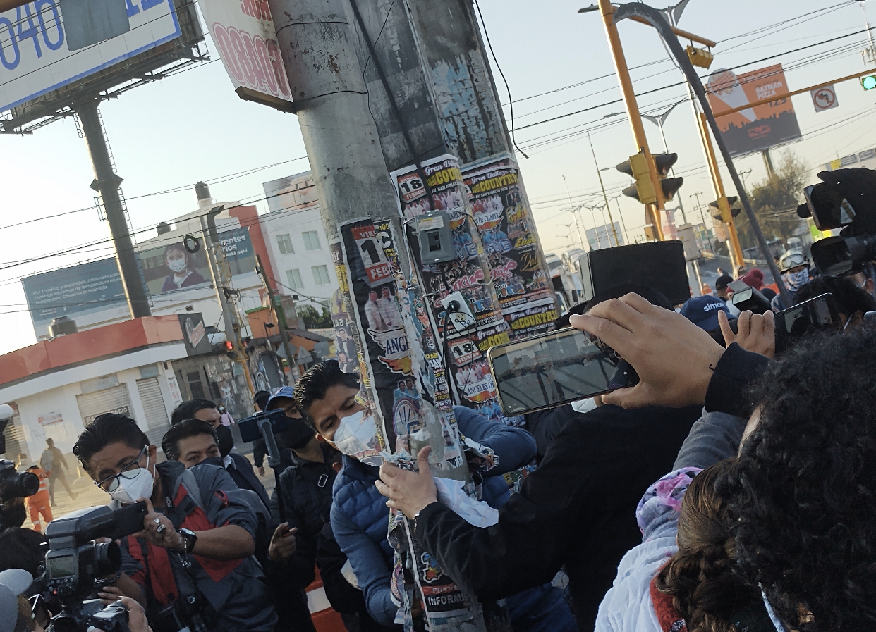 Video desde Puebla: Ayuntamiento sancionará hasta con 45 mil pesos a empresas que coloquen publicidad en mobiliario urbano, señaló Eduardo Rivera