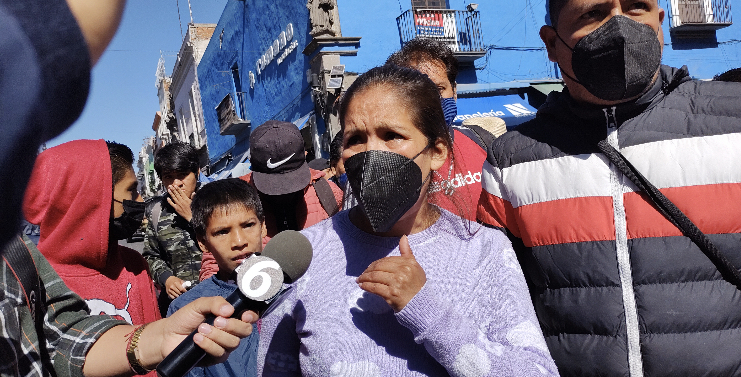 Video desde Puebla: Ambulantes de la 8 y 10 piden diálogo con autoridades…pero no aceptan reubicación