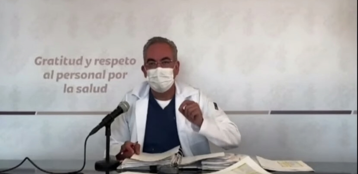 Comienza a registrarse un descenso en la curva de contagios en el estado, aseveró el secretario de Salud, José Antonio Martínez García